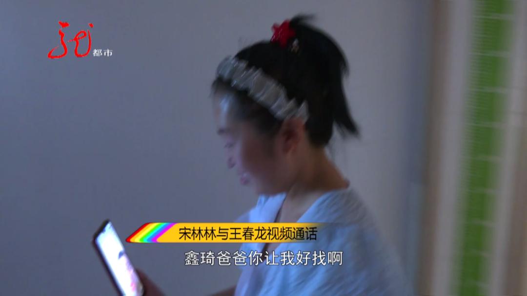 DƬ
